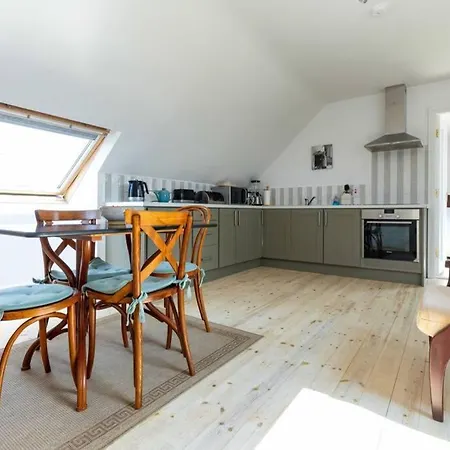 The Jerpoint Apartament